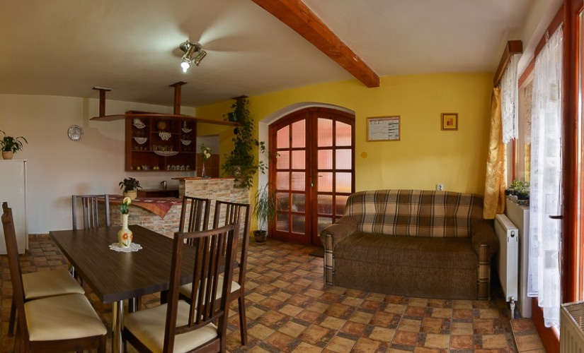 Pensiunea Éden – Slide-1