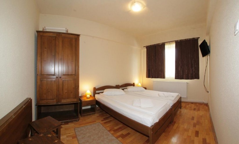 Hotel, Restaurant, Pizzeria Praid – Slide-3