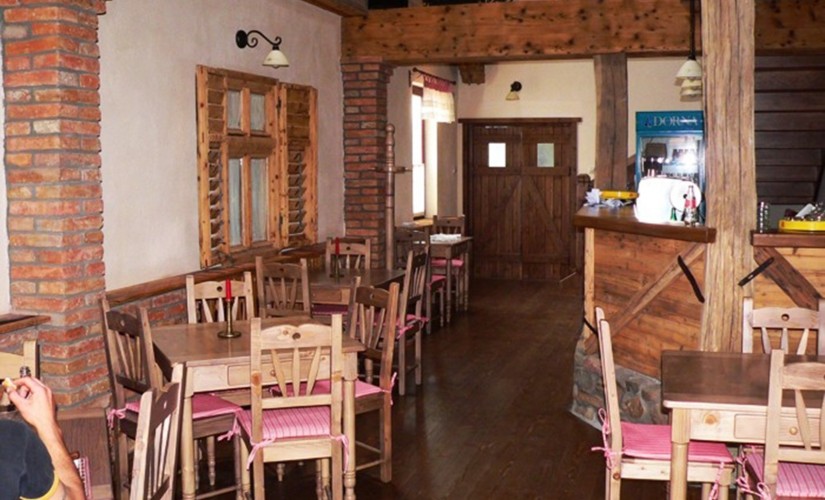 Oriente pizzéria és vendéglő – Slide-2