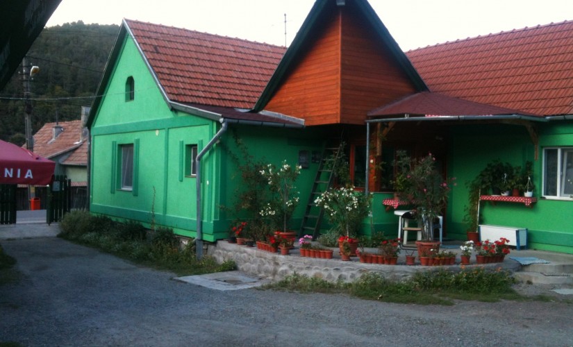 Pensiunea Zöld Laguna – Slide-6