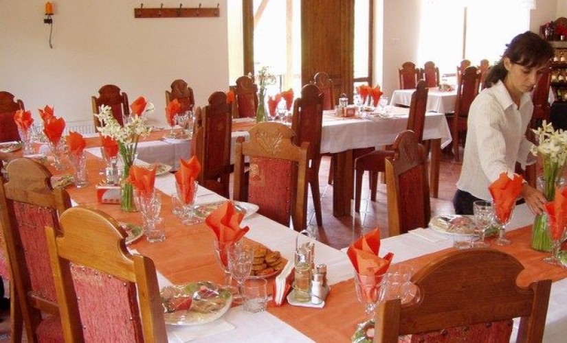 Pensiunea si Restautant Sebelin – Slide-3