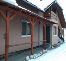 Casa de oaspeti EMY